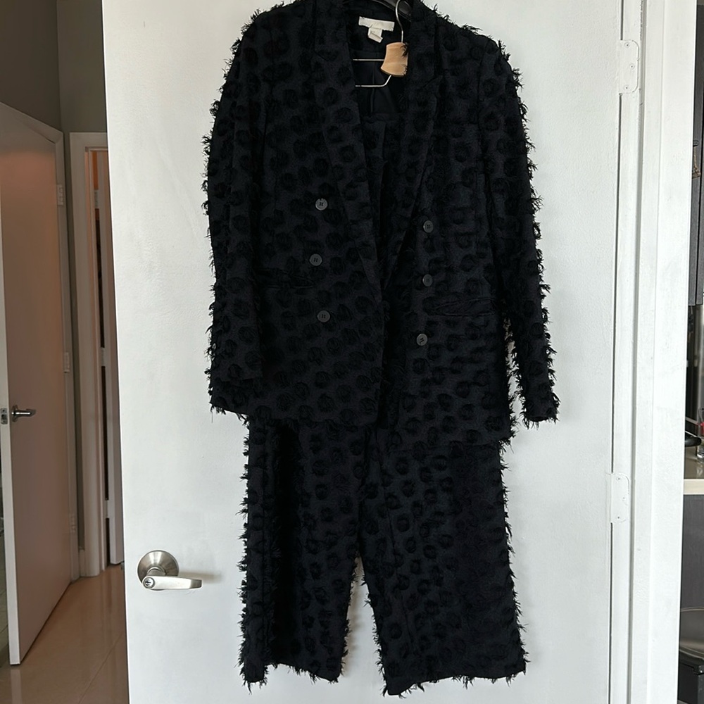 Navy blue Jacquard suit